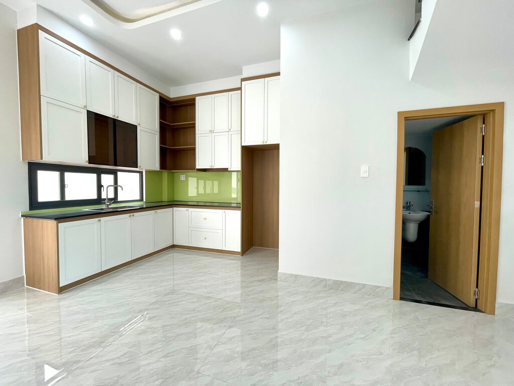 Khu vực phòng bếp rộng và thoáng