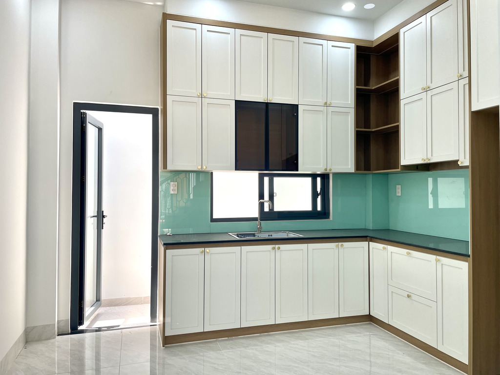 Khu bếp làm đẹp và thoáng