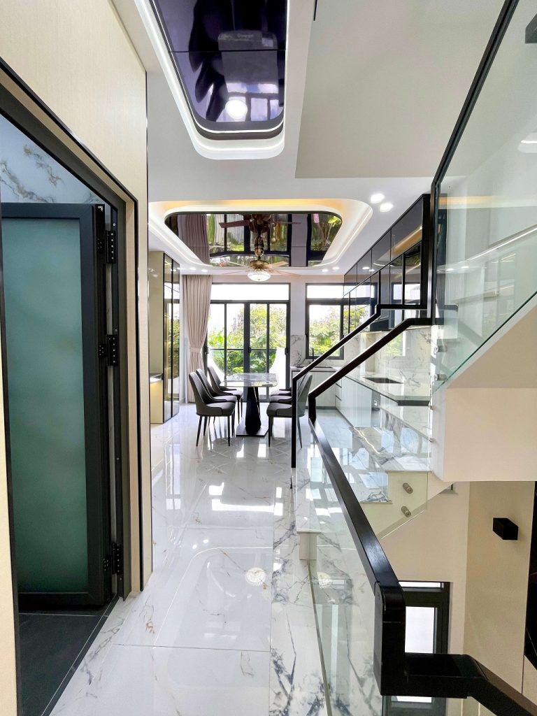 Khu bếp của nhà mới xây Q9