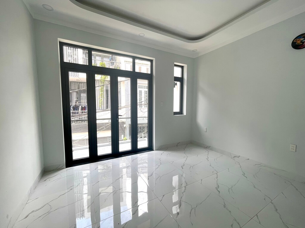 Nhà thiết kế sẵn 3PN có cửa sổ cực kỳ thoáng