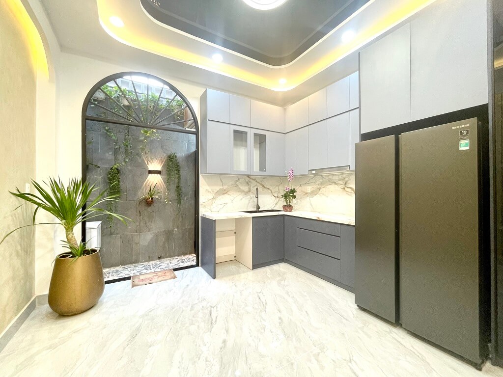 Khu vực bếp được bàn giao full nội thất