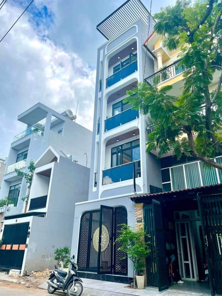 Nhà có thiết kế rất đẹp.